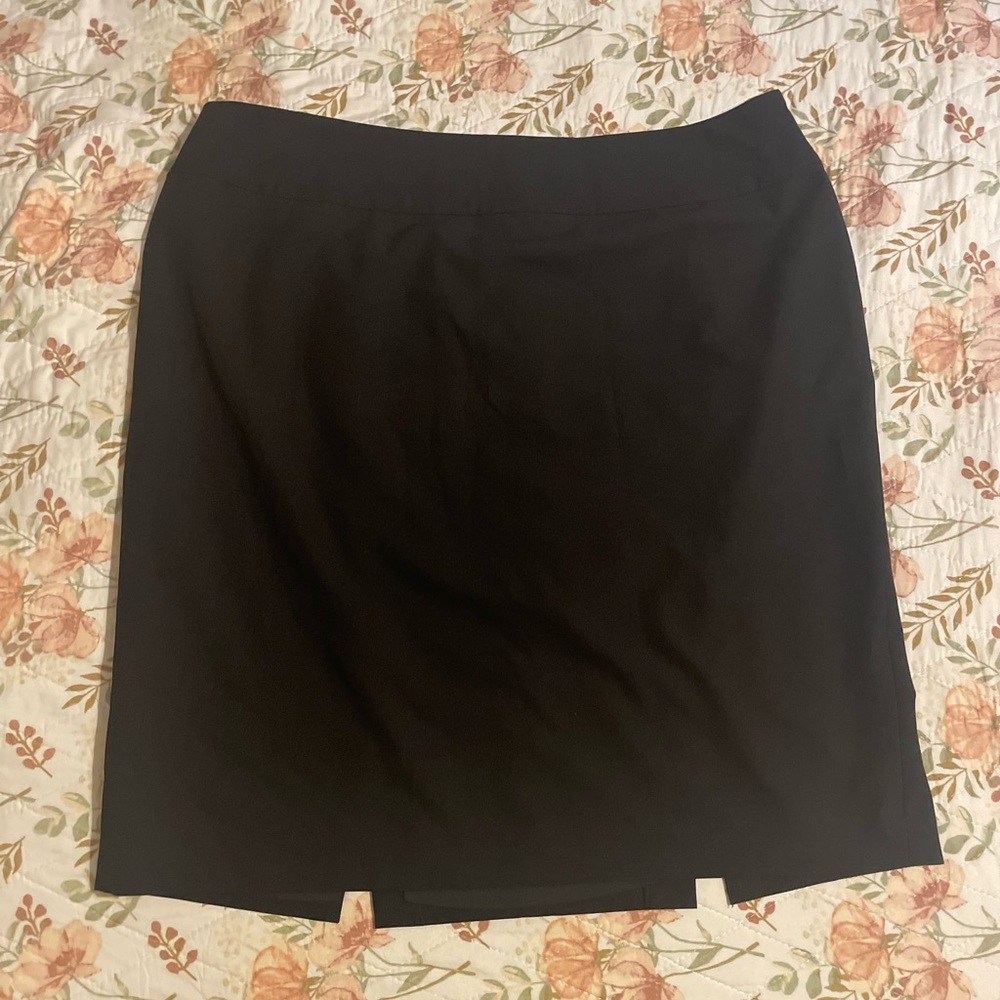 Liz Claiborne Classic Black Pencil Skirt